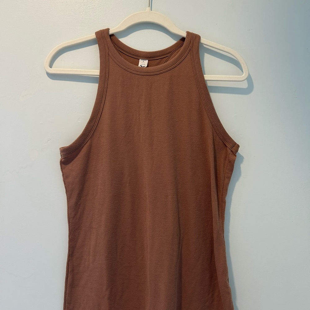 Old Navy fitted athletic ribbed tank top
